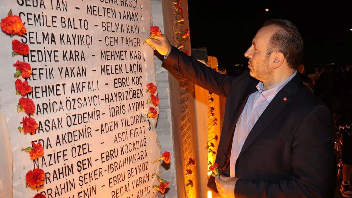 17 Ağustos'ta yaşamını yitirenler Yalova'da anıldı