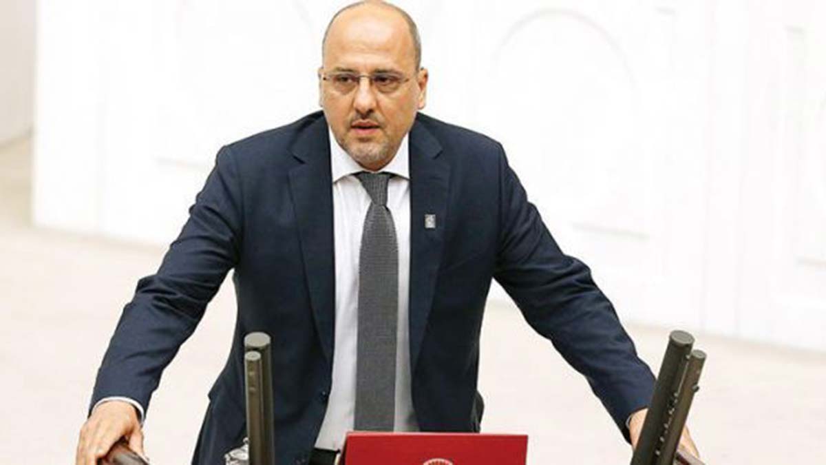 AK Parti'den Ahmet Şık'a manevi tazminat davası