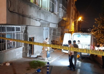 Ağır kokular gelen binada erkek cesedi bulundu
