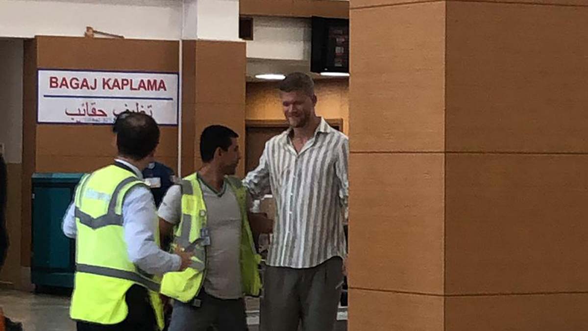 Andreas Cornelius Trabzon'dan ayrıldı