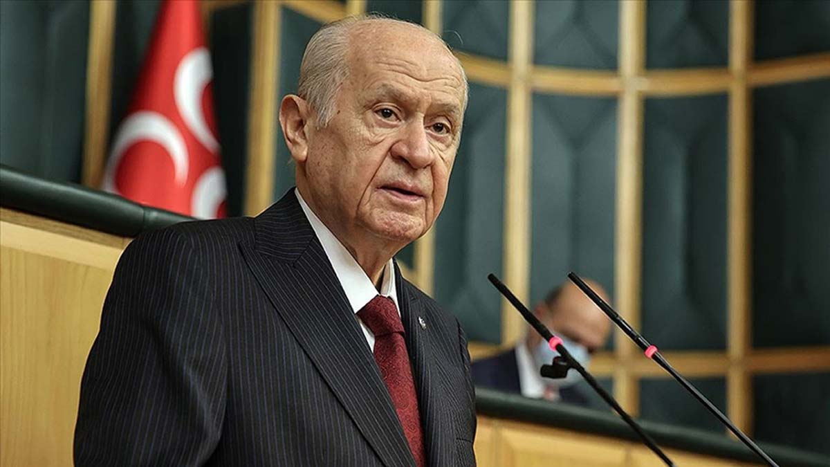 Bahçeli'den 'Devlet Şeref Madalyası' önerisi