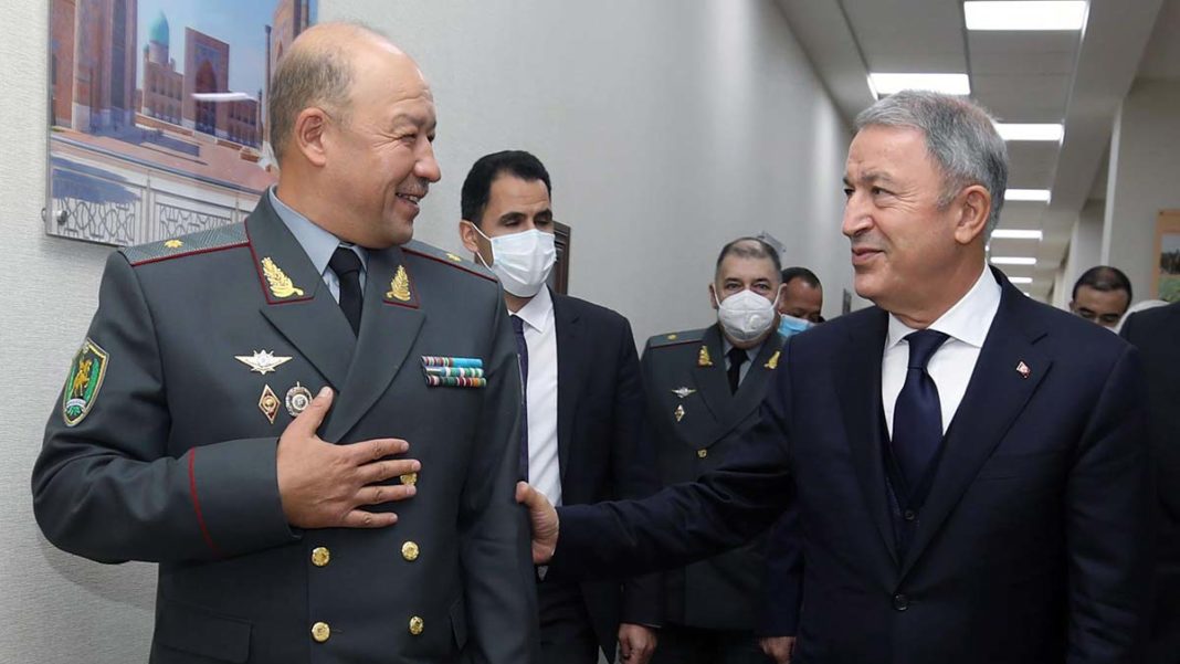 Bakan Akar, Özbekistan Savunma Bakanı ile görüştü