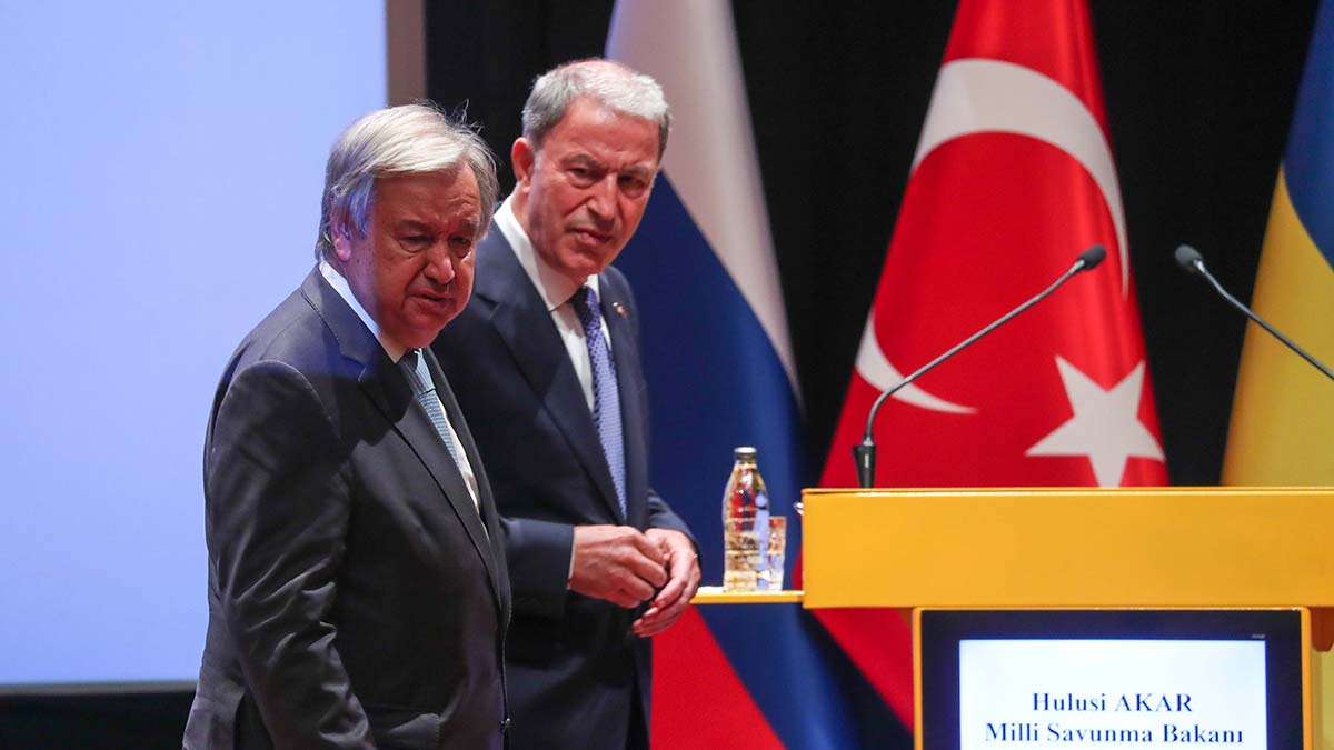 Bakan Akar ile Guterres'ten açıklamalar