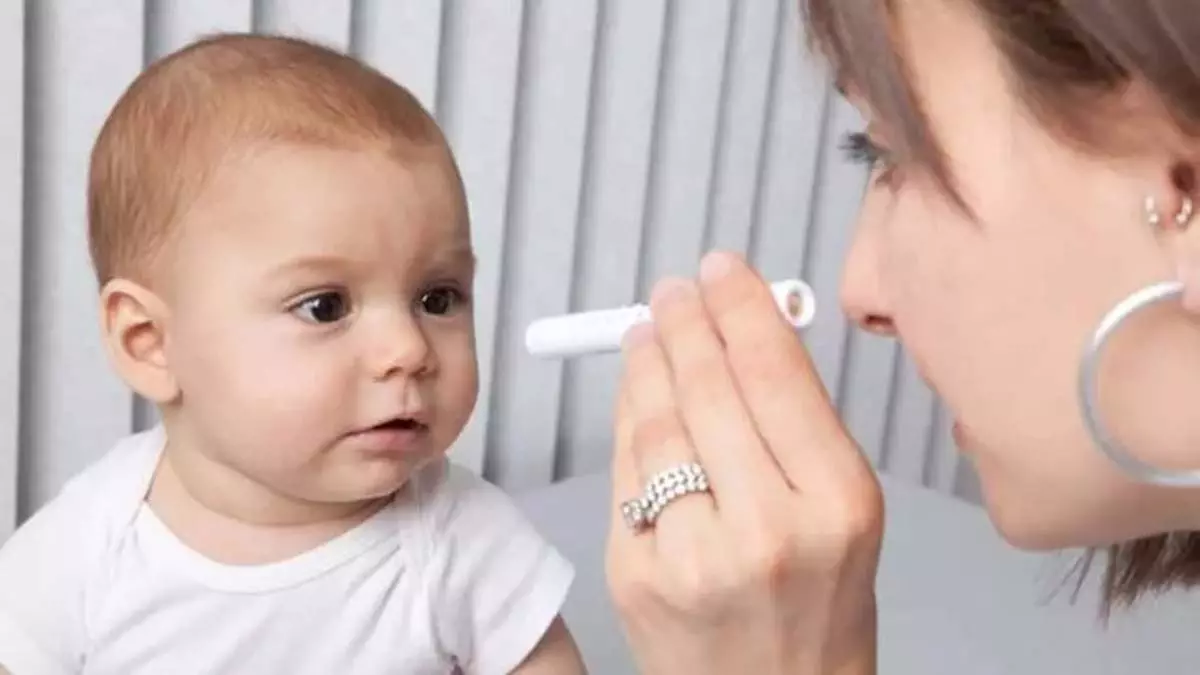 Bebeklerde göz tembelliğinin önüne geçilebilir 