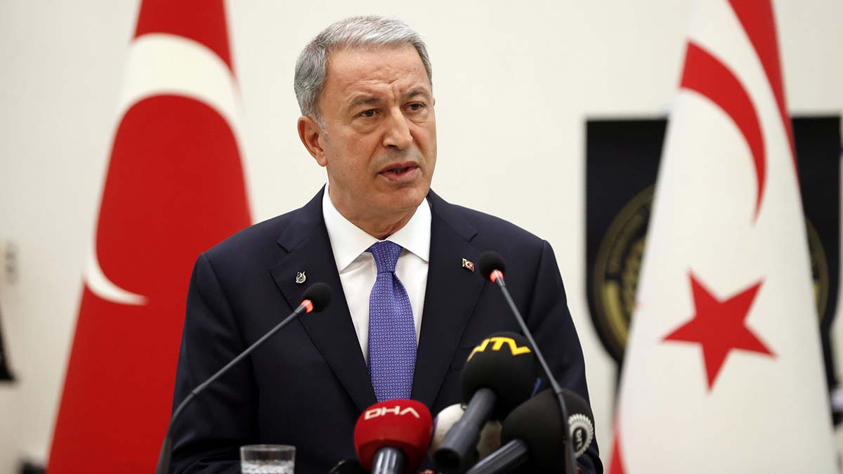 Beklentimiz, Kıbrıs meselesinde objektif olmaları