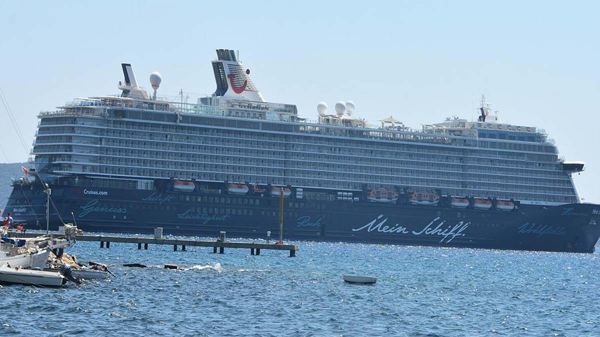 Bodrum'a kruvaziyer ile 2 bin 509 turist