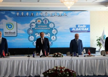 CHP'li büyükşehir belediye başkanları Tekirdağ'da