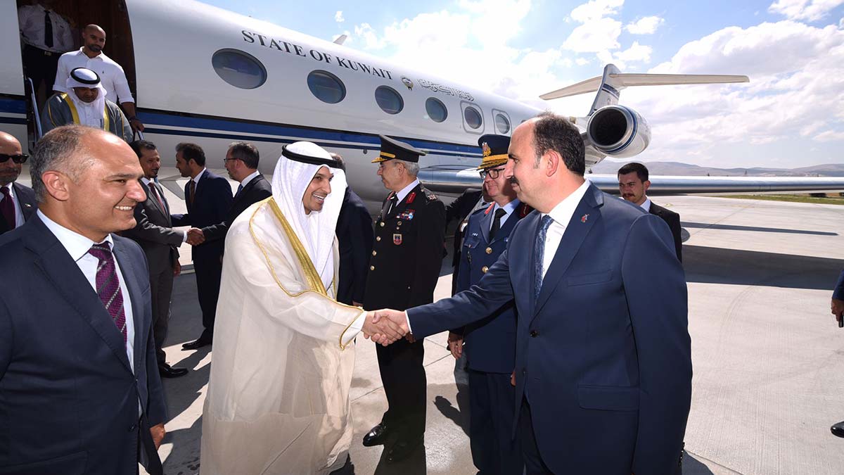 Cezayir Başbakanı ve Kuveyt Spor Bakanı, Konya'da