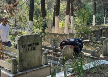 Depremin 23'üncü yıl dönümünde acılar tazelendi