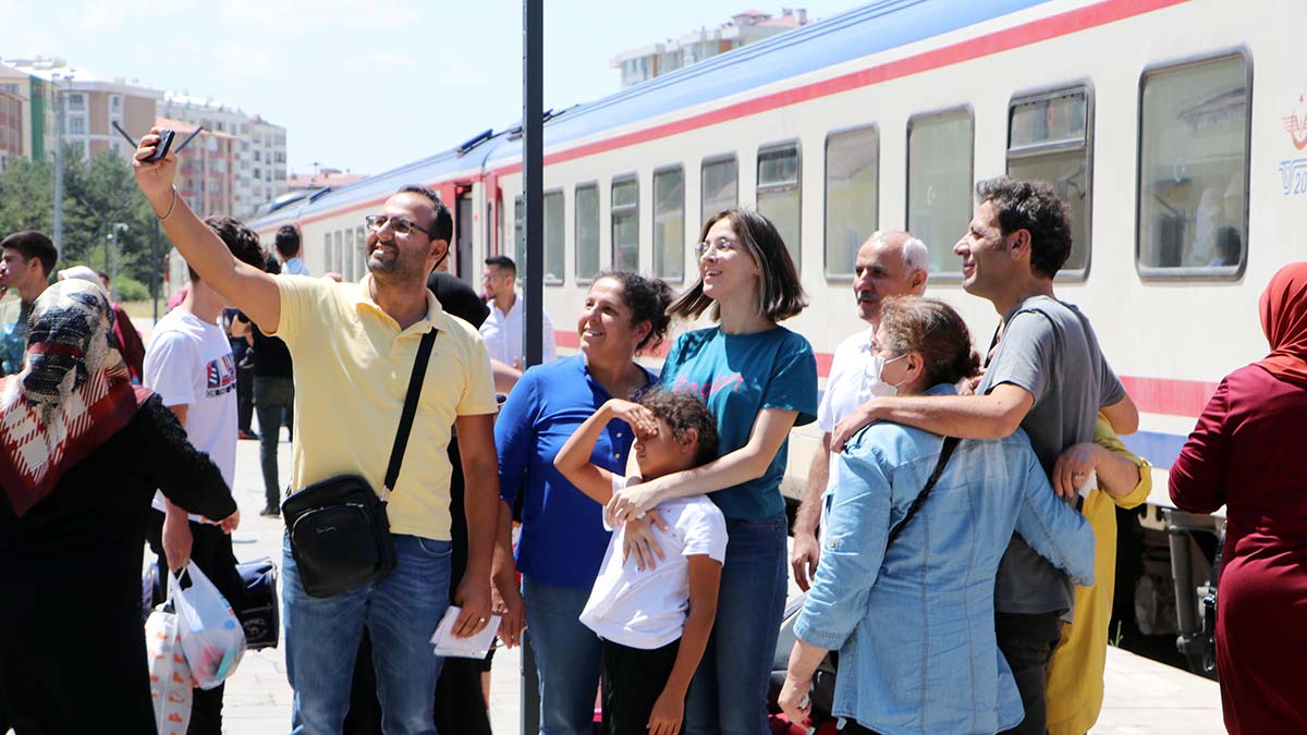 Doğu Ekspresi'ne yoğun ilgi