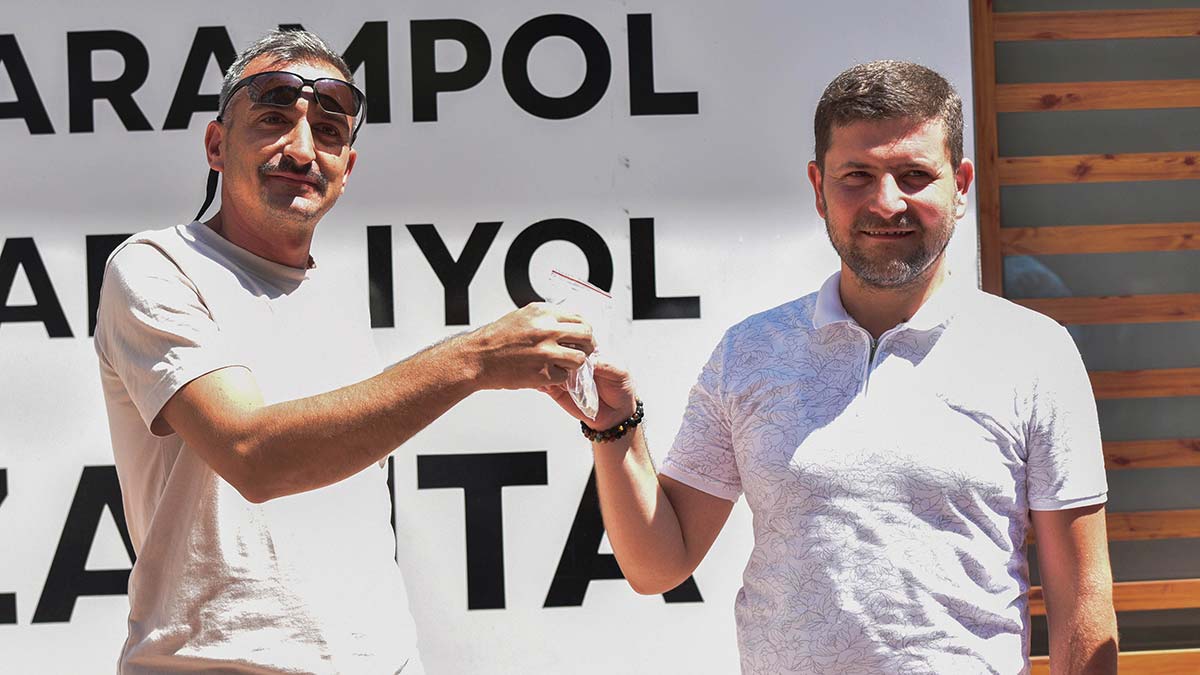 Düşürdüğü 100 bin liralık altını 1 saatte buldu