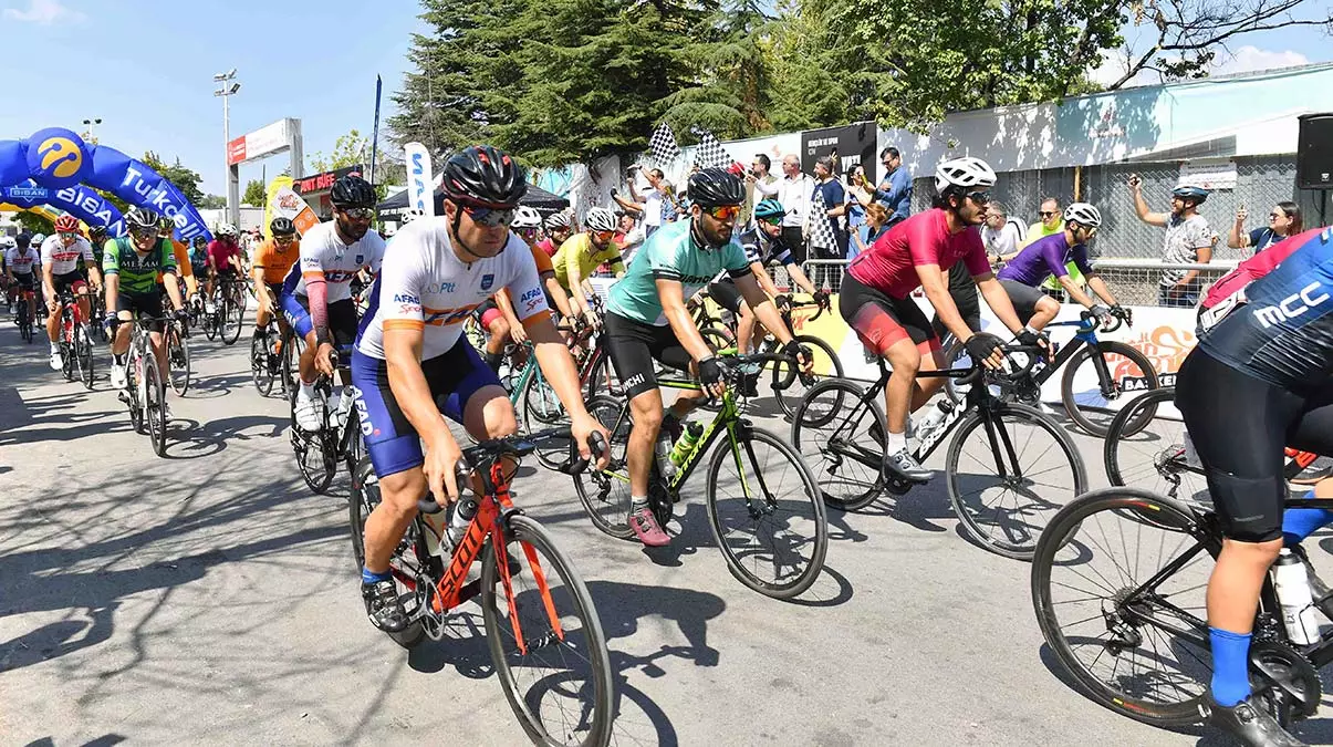 Başkent granfondo bisiklet yarışına ev sahipliği yaptı