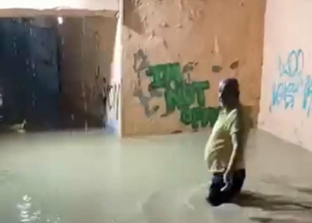 Edirne'de sağanak; evleri su bastı
