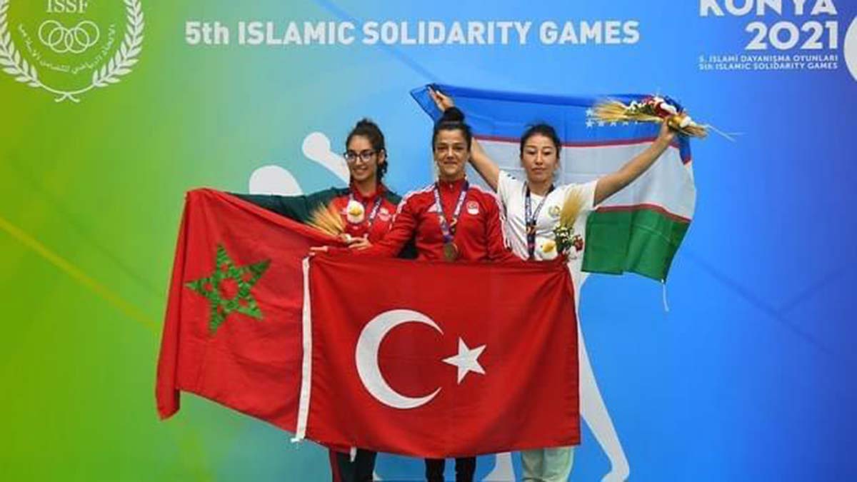 Emine Arslan'a İslam Oyunları'ndan altın madalya