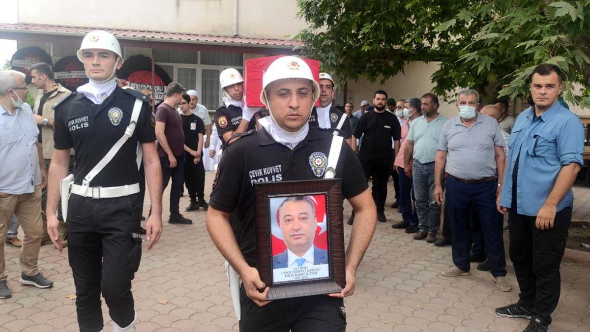 Emniyet müdürü Ali Mert, son yolculuğa uğurlandı 
