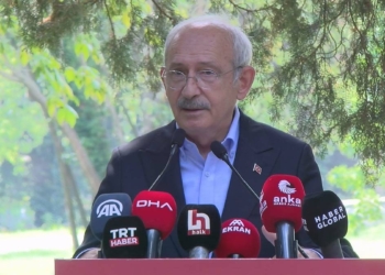 'En geç 1 yıl içinde yurt sorununu bitireceğiz'