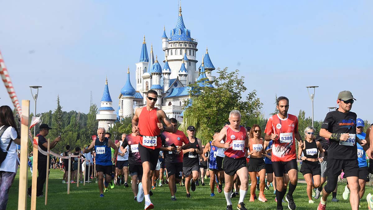 Eskişehir'de yarı maraton heyecanı