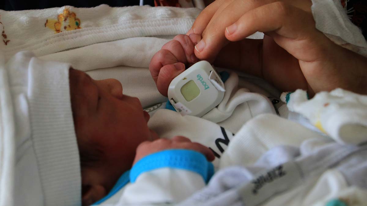 Hastanede bebek kaçırılmasına karşı 'çip'li takip