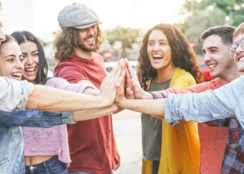 Her Türk asker mi doğar