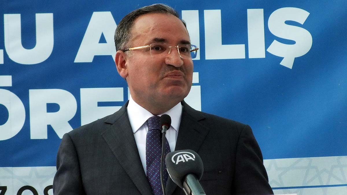 Hiç kimse hakim ve savcılara tavsiyede bulunamaz