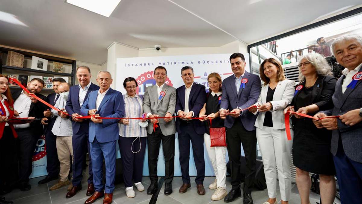 İmamoğlu Gülten Akın Kütüphanesi'ni açtı