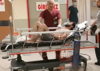 İnşaat işçilerinin duş sırası kavgası; 6 yaralı