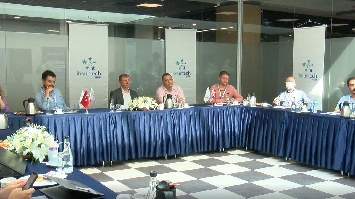 InsurTech Hub girişimcileri Teknoparkta buluştu