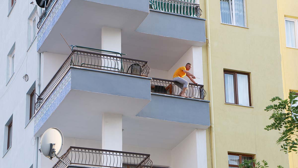 İntihara kalkışan oğluna 'Atla, geber' dedi