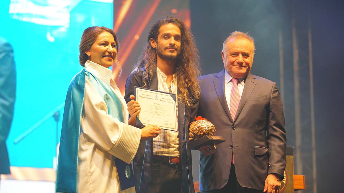 İranlı öğrenci Ali Rezaei'den başarı hikayesi