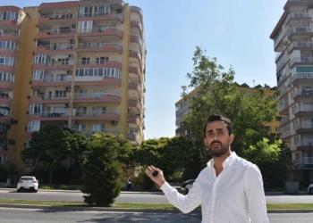 İzmir'de hasarlı evler düşük fiyattan kiralanıyor