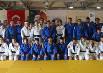 Judo Milli Takımları Burdur'da kampta