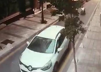 Kağıthane'de engelliyi ezip kaçtı