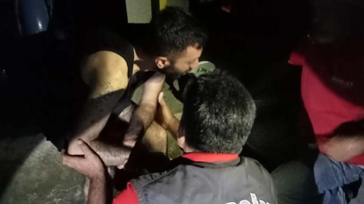 Kanyonda mahsur kalan kişi, 2 saatte kurtarıldı