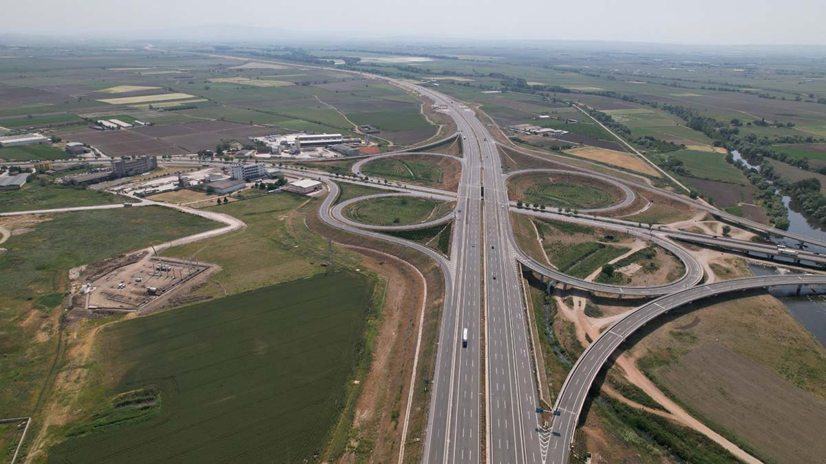 Karacabey, yatırımcıların dikkatini çekiyor