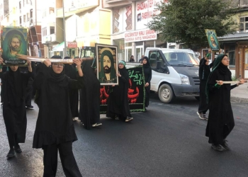 Kars'ta Kerbela şehitleri için yürüdüler