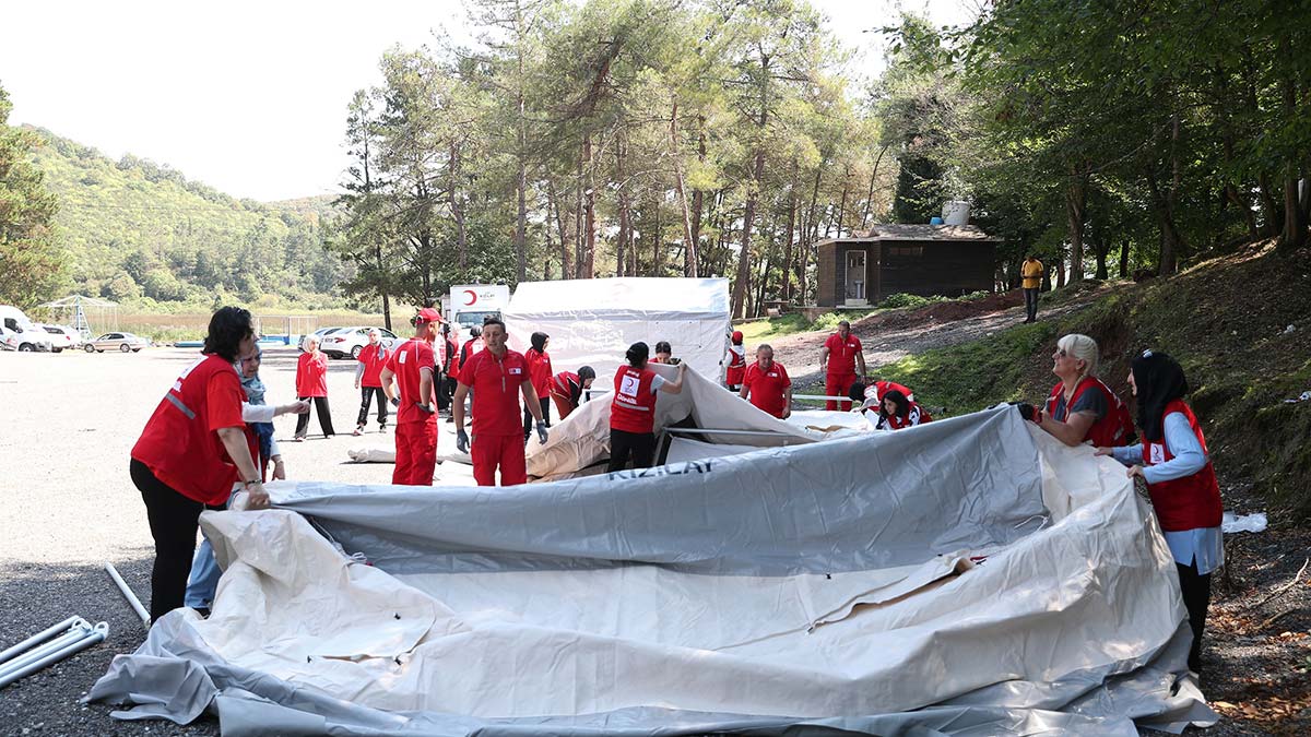 Kızılay, kadın afet gönüllüleri yetiştiriyor