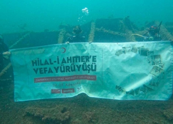 Kızılay'dan Halep Vapuru şehitleri için anı dalışı