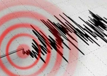 Kuşadası açıklarında deprem