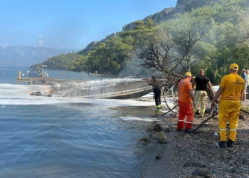 Marmaris'te sürat teknesinde yangın