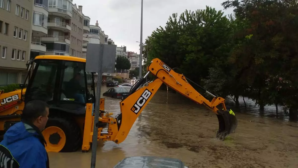 Mudanyada saganak yagisin bilancosu 1 - yerel haberler - haberton