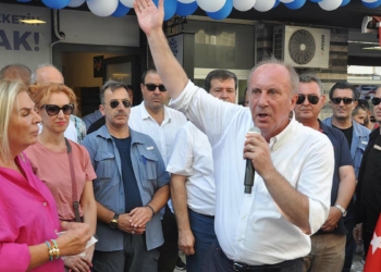 Muharrem İnce, parti teşkilatının açılışını yaptı