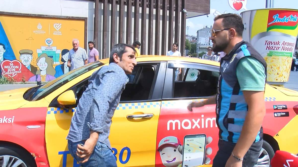 Pazarlık yapan taksici suçüstü yakalandı