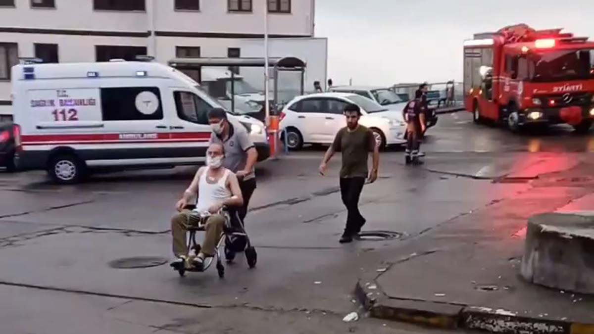 Rize'de hastane yangını; 60 hasta tahliye edildi