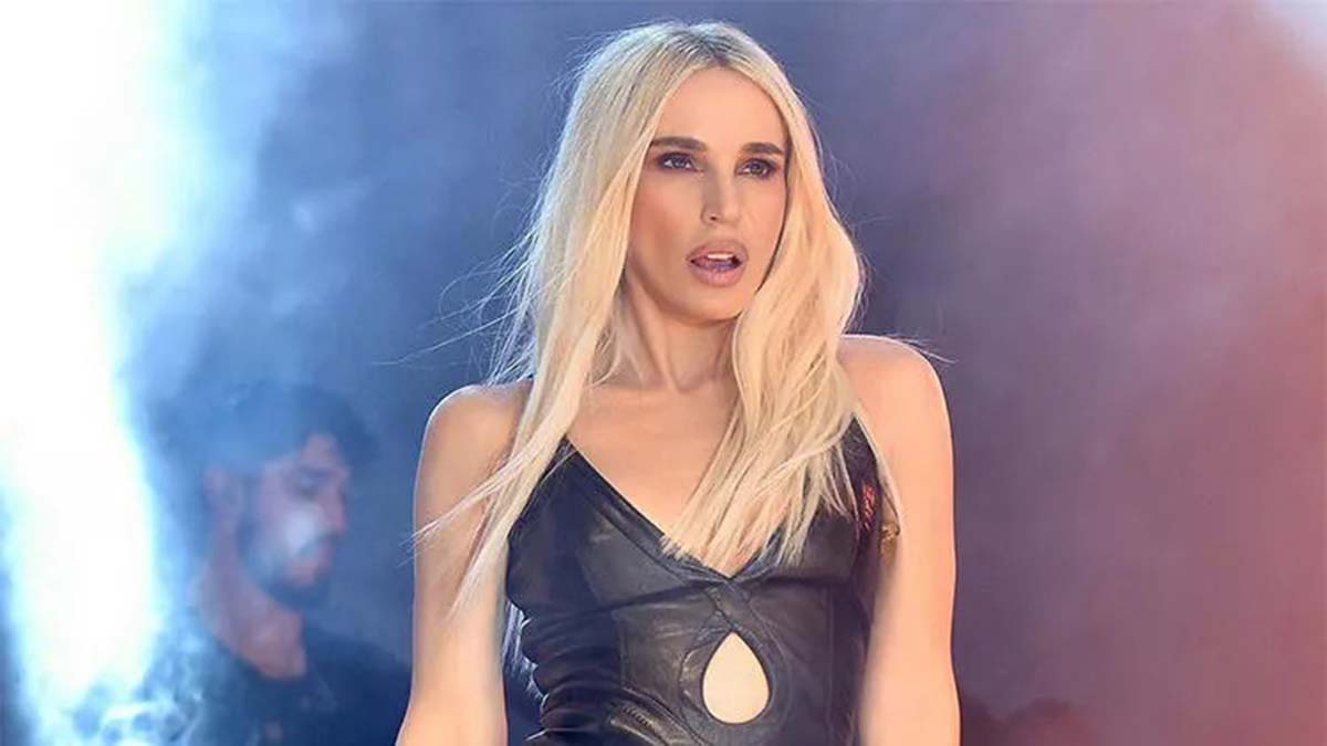 Şarkıcı Gülşen gözaltına alındı