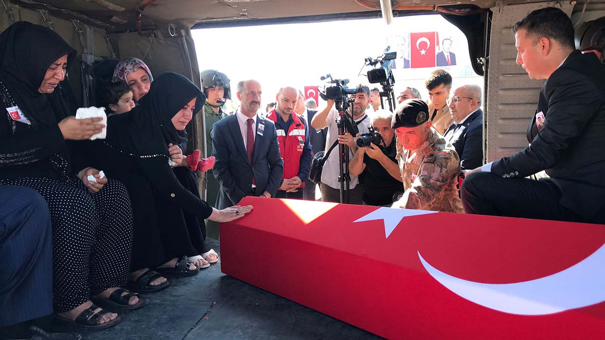 Şehit Uğurcan Cirnooğlu'nun naaşı Kilis'e uğurlandı