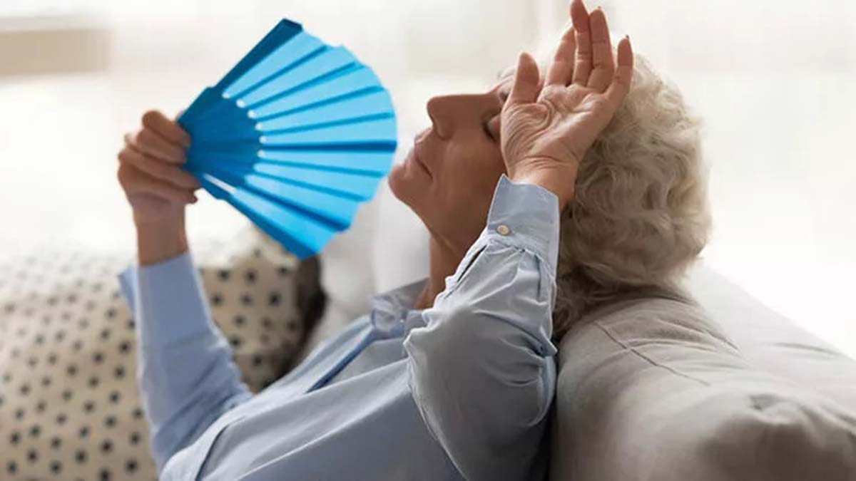 'Sıcak basmaları menopoz işareti olabilir'