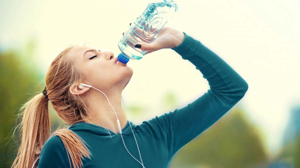 Sıcaklarda susuz kalmak böbrekleri yoruyor 