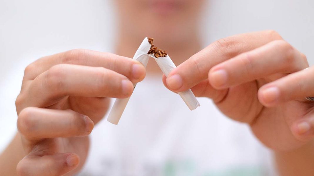 Sigara içmek kolorektal kanser riskini artırıyor
