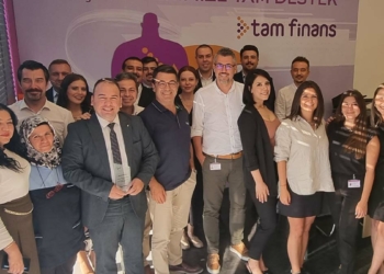 Tam Finans’ın kredi notu iki kademe arttı