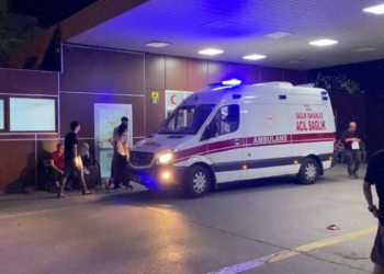 Tartıştığı eşini 12 yerinden bıçakladı